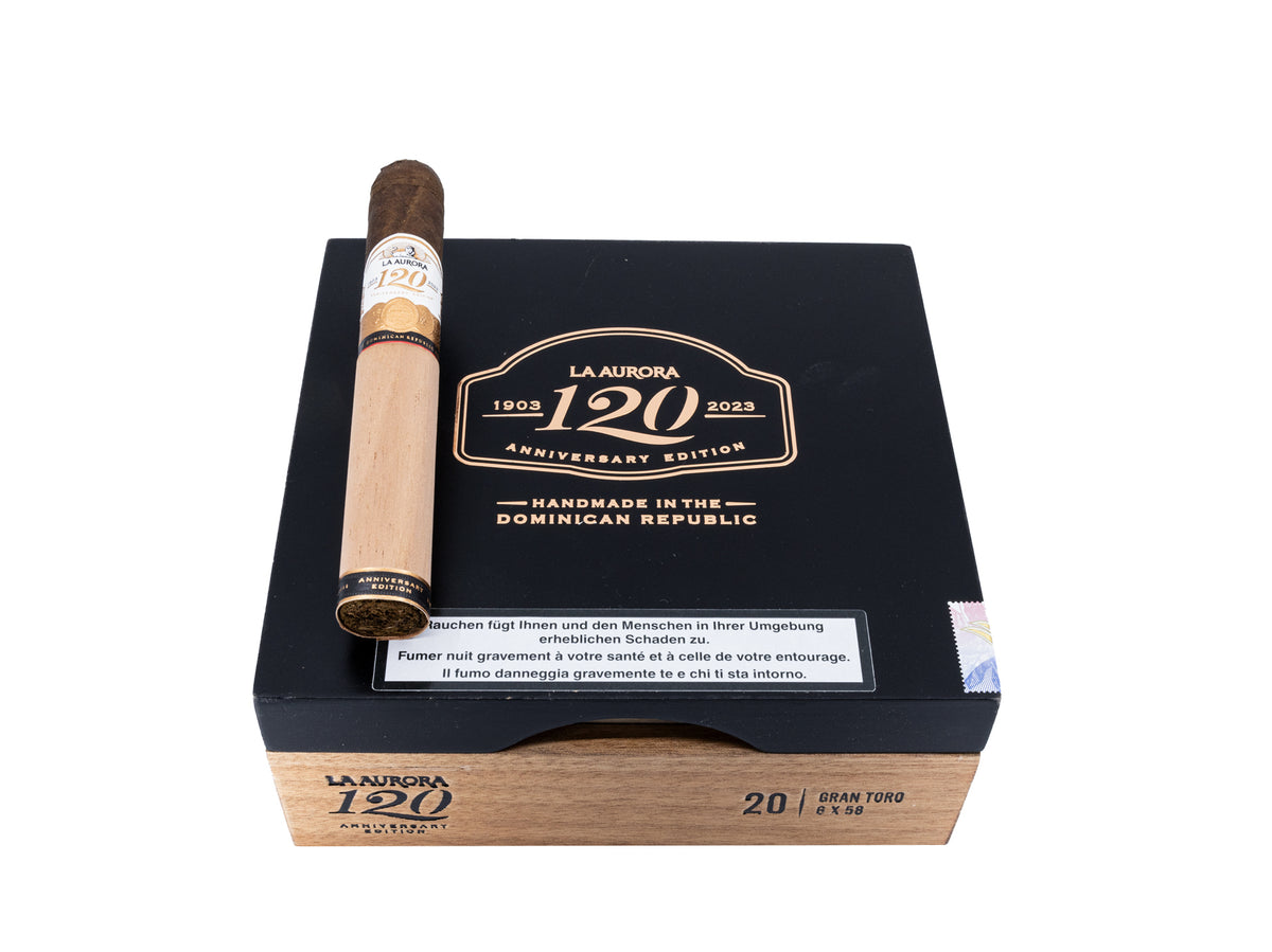 La Aurora 120 Aniversario Gran Toro