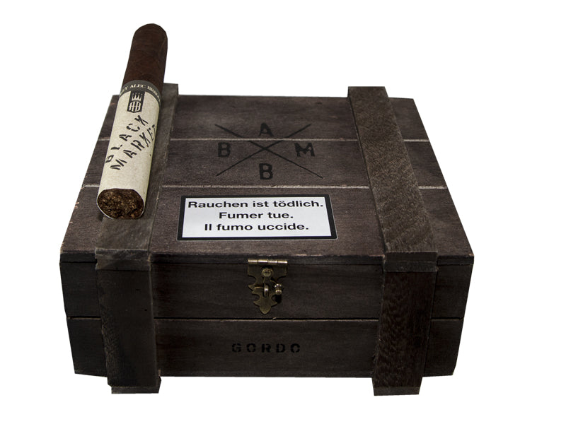 Alec Bradley Black Market Gordo