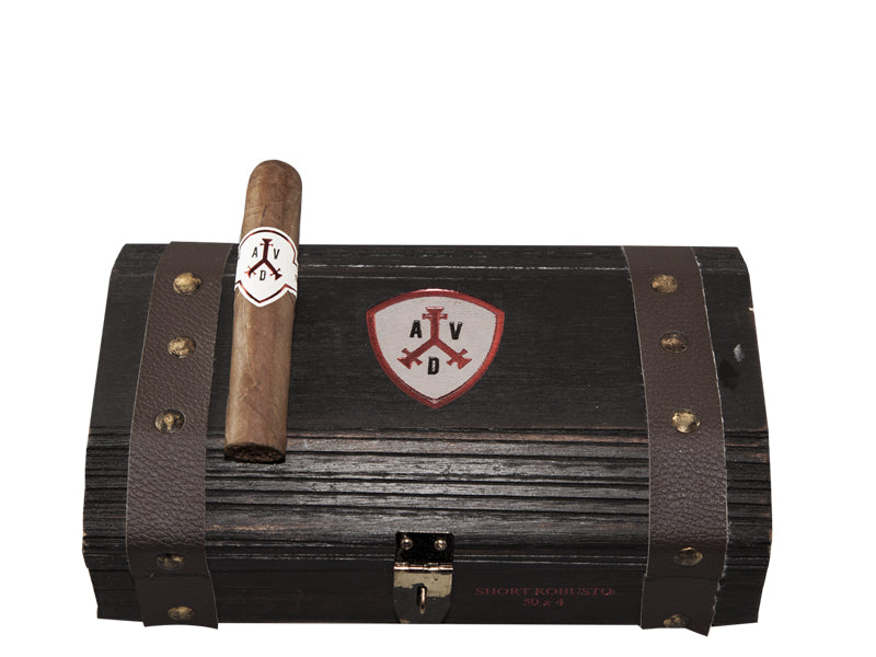 ADVentura The Explorer Short Robusto